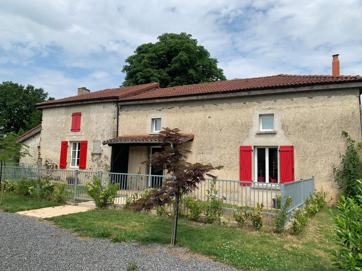 Le Marronnier Entre Les Buis Acomodação com café da manhã Bussière-Portevine Exterior foto